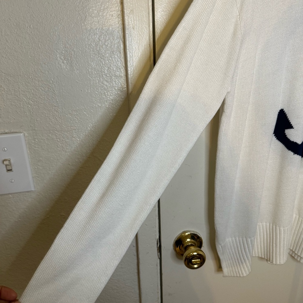 C&C California White Sweater with Navy Anchor - Picture 4 of 8